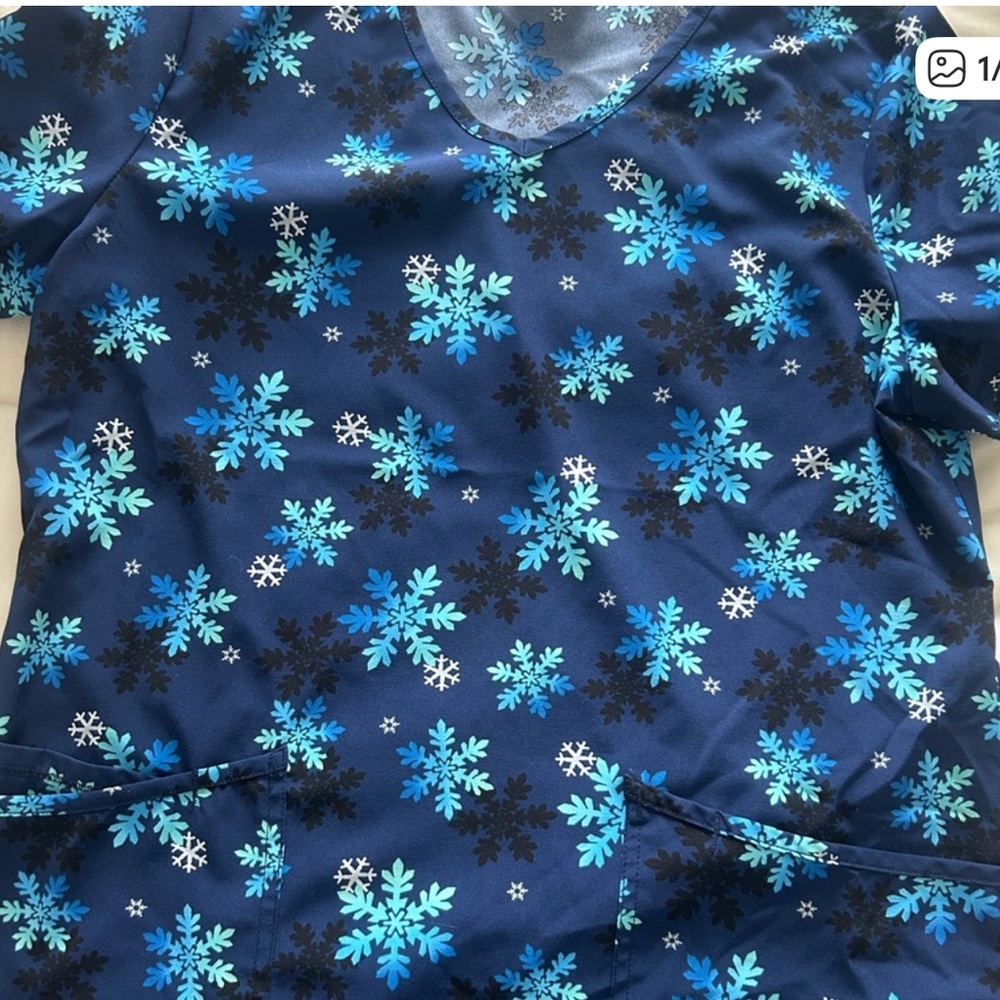 Scrubstar Blue Snowflake Pattern Scrub Top